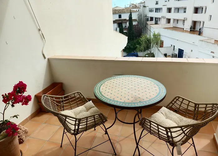 Bonito Atico Con Terraza 아파트 알테아